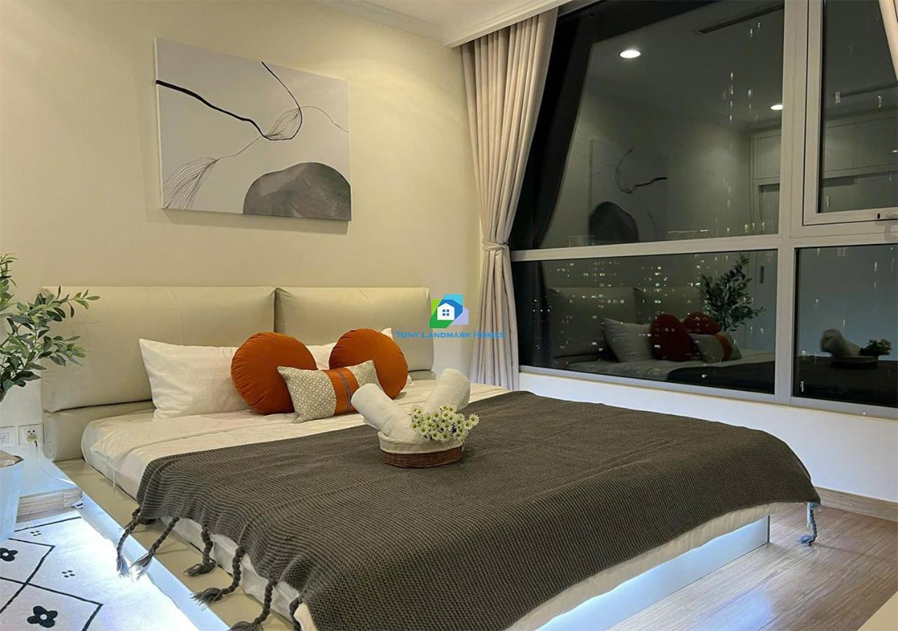 The Vinhome Central Apartment - The Best Landmark Area Хошимин Екстериор снимка